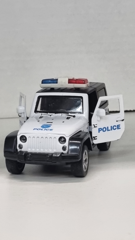 Модель машины джип для детей