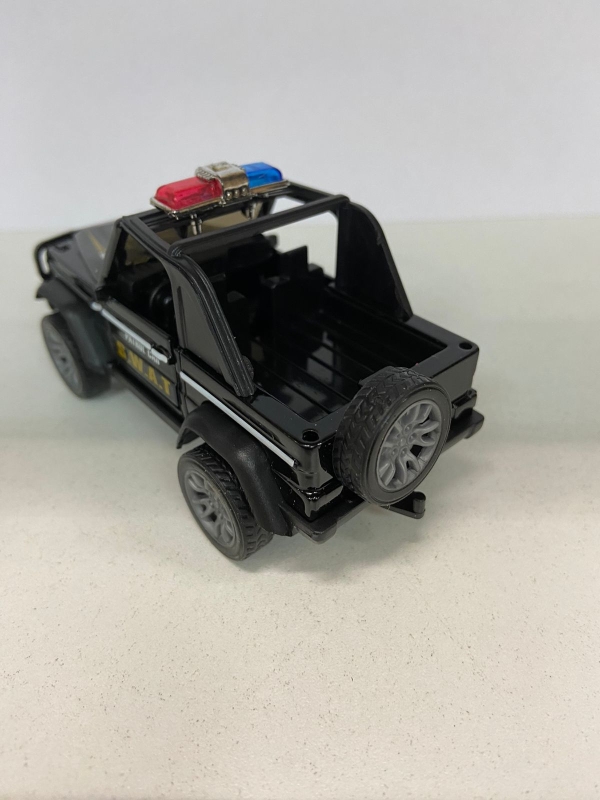 Масштабная модель джипа машины детской