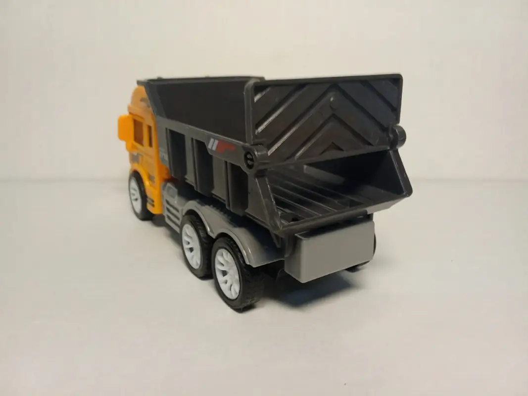 Машина самосвал трак