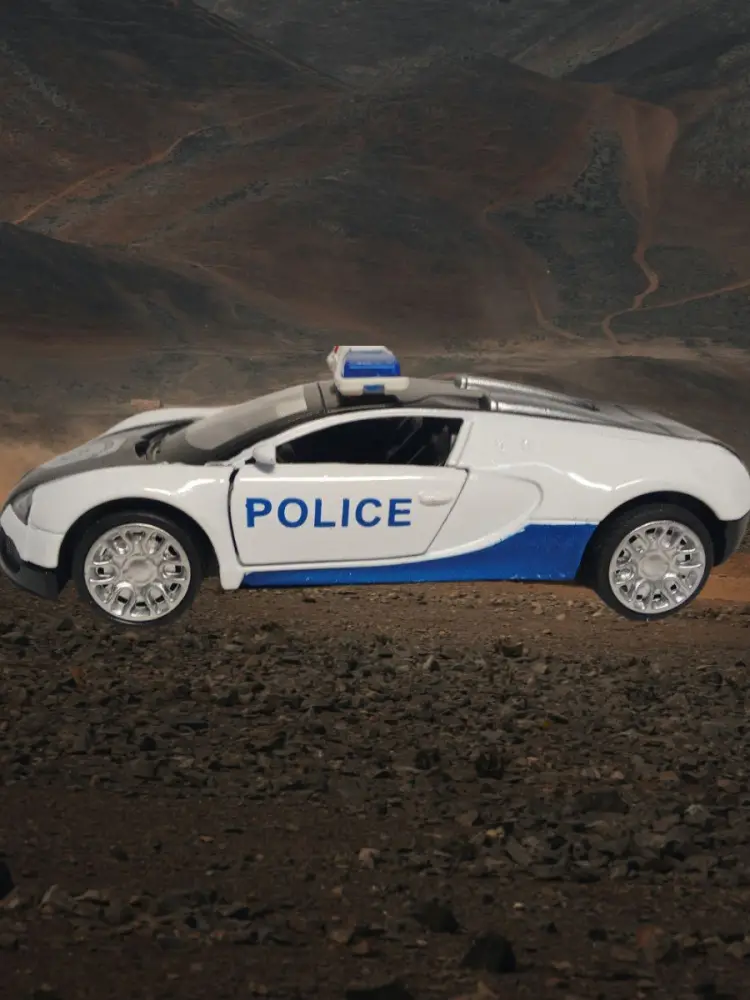 Полицейский спорткар