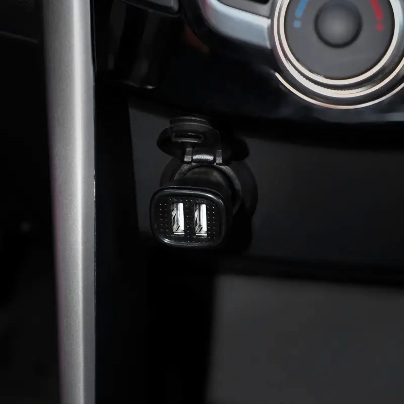 Адаптер автомобильный 2хUSB 2.1А, 12/24В