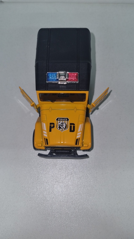 Масштабная модель джипа машины детской