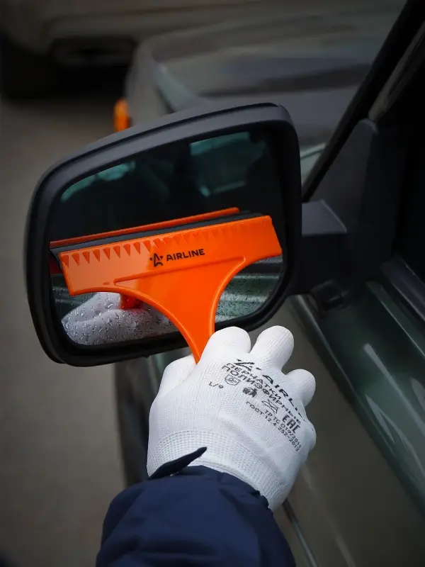 Водосгон с резиновым лезвием со скребком (16 см)