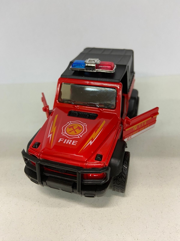 Масштабная модель джипа машины детской