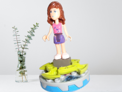 Конструктор куколка Friends вращающая Конструктор куколка Friends вращающая