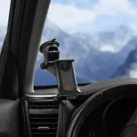 Держатель для планшета автомобильный на лобовое стекло/торпедо