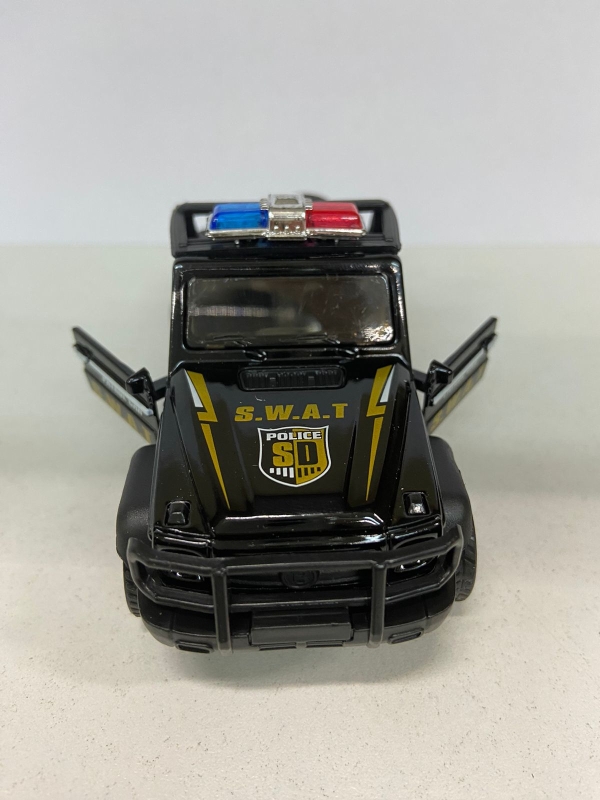 Масштабная модель джипа машины детской