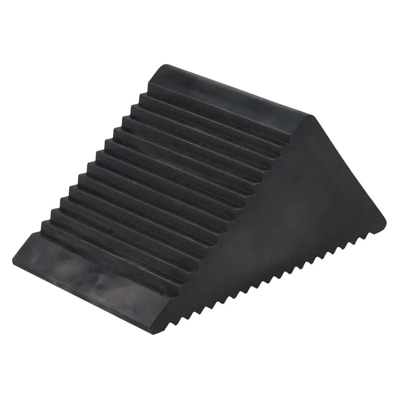 Упор (башмак) противооткатный, резина Упор (башмак) противооткатный, резина