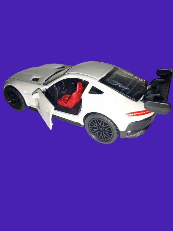 Машина модель детская 1:36