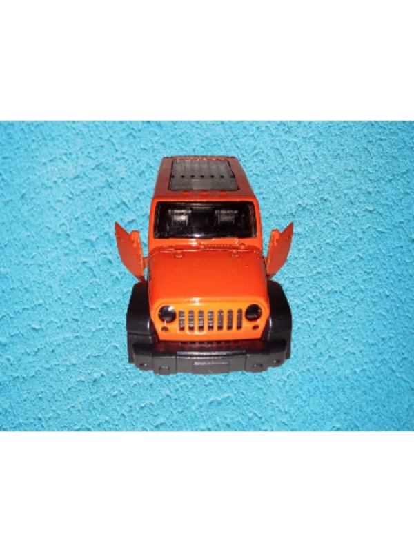 Машинка инерционная модель детская 1:39