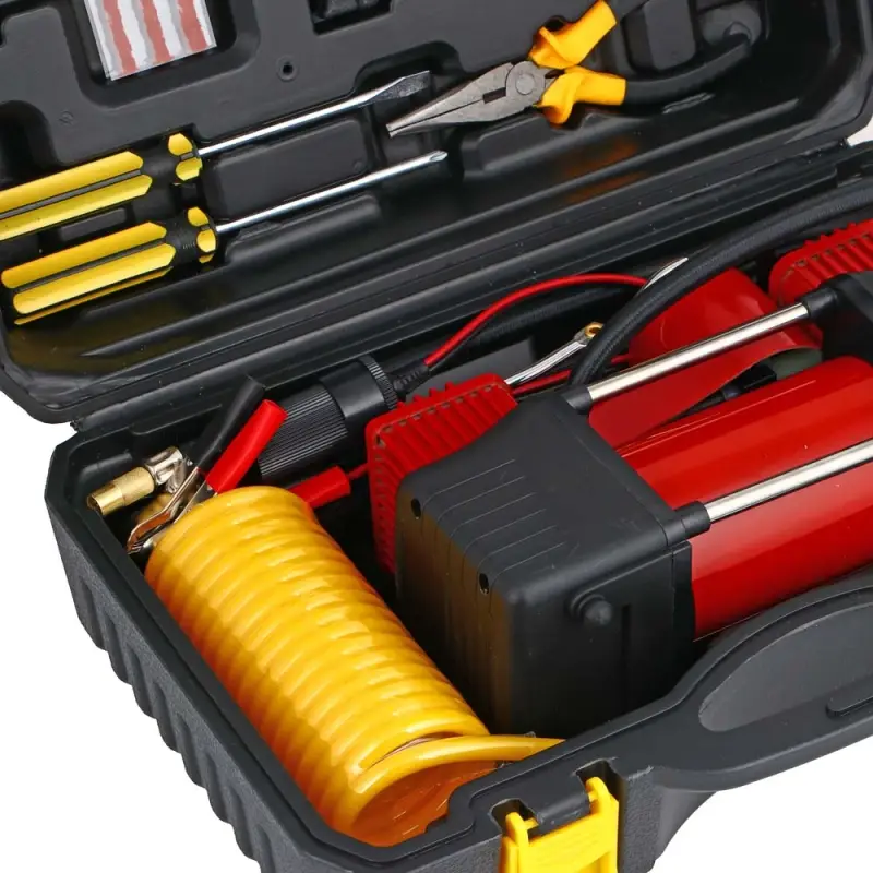 ЕРМАК Набор 12 предметов с 2-х поршневым компрессором 12В, 60л/мин, 180Вт