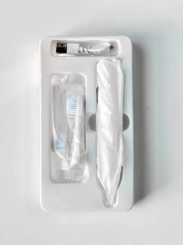 Электрическая зубная щётка X-9 белая Электрическая зубная щётка X-9 белая