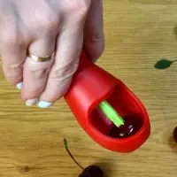 Косточковыдавливатель Косточковыдавливатель