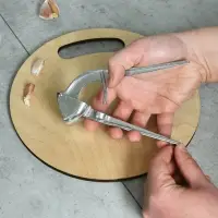 Чесноковыжималка Ретро Чесноковыжималка Ретро