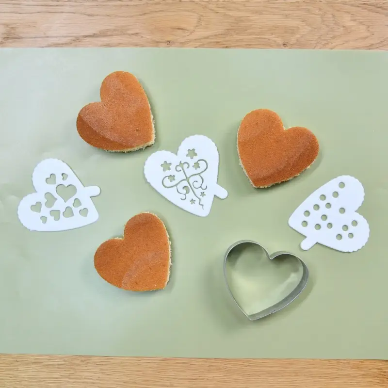 Кулинарная форма Кулинарная форма "Сердце" с 3 трафаретами