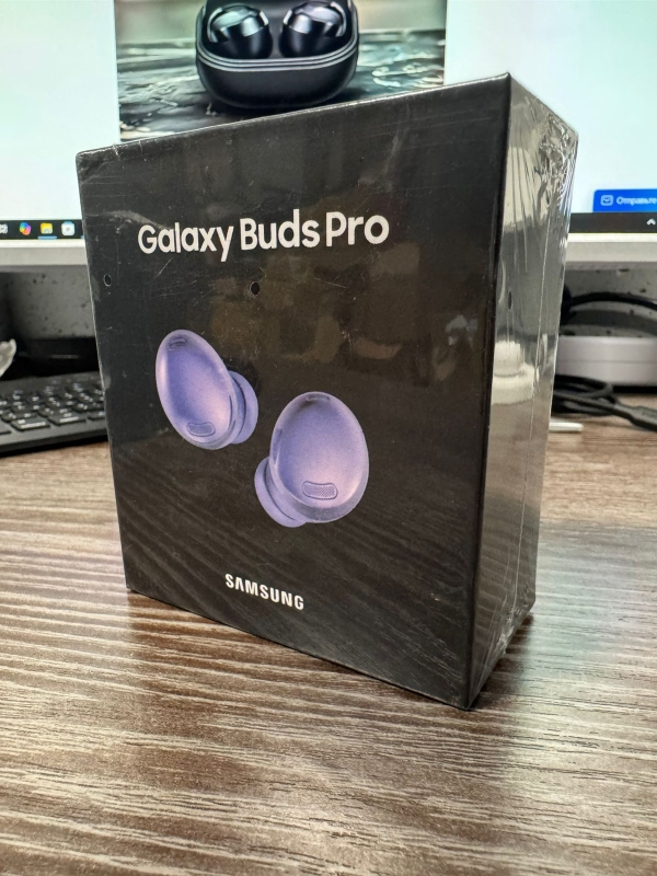 Беспроводные наушники Buds Pro фиолетовые Беспроводные наушники Buds Pro фиолетовые