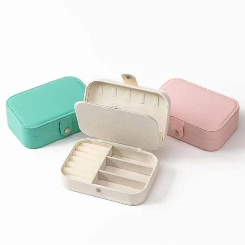 Шкатулка сундук (цвет в ассортименте)