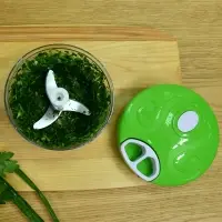 Ручной измельчитель овощей и фруктов Витаминка Ручной измельчитель овощей и фруктов Витаминка