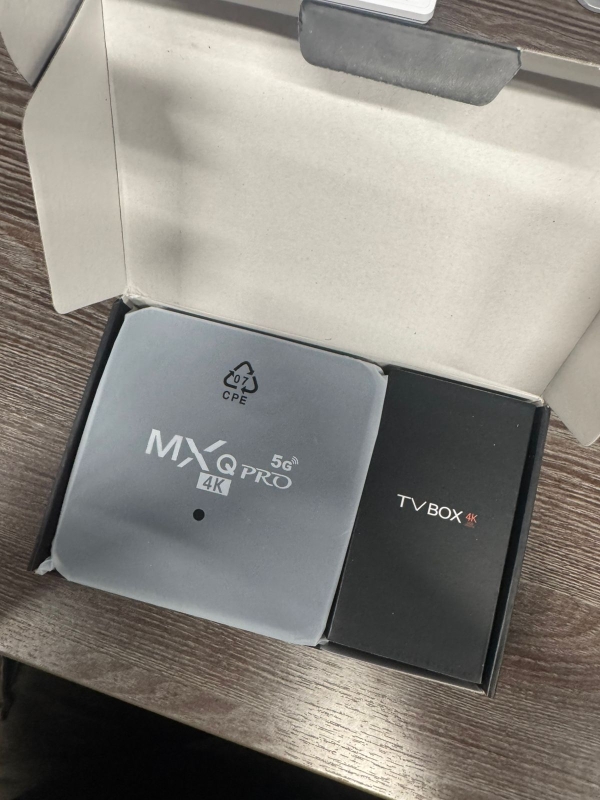 Смарт ТВ приставка MX Pro 4K 8/128 Wi-Fi Смарт ТВ приставка MX Pro 4K 8/128 Wi-Fi