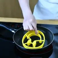 Форма для блинов и омлета Веселый блин Форма для блинов и омлета Веселый блин