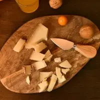 Нож для твердого сыра Кантри