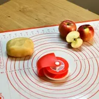 Ролик фигурный для обработки краев теста