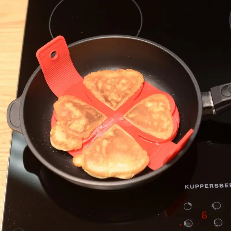 Форма для приготовления оладий и яичницы (ассортимент) Форма для приготовления оладий и яичницы (ассортимент)