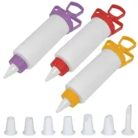 Декоратор для крема с 8 насадками (ассортимент) Декоратор для крема с 8 насадками (ассортимент)