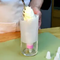 Декоратор для крема с 6 насадками Декоратор для крема с 6 насадками