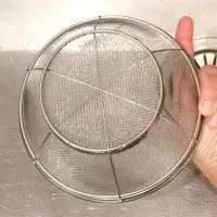Сито на подставке диаметр 19см Сито на подставке диаметр 19см