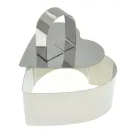 Кулинарная форма "Сердце" с крышкой-прессом Кулинарная форма "Сердце" с крышкой-прессом