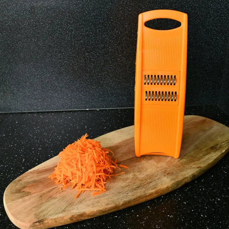 Терка с 3 насадками МИНИ ТРИО Терка с 3 насадками МИНИ ТРИО