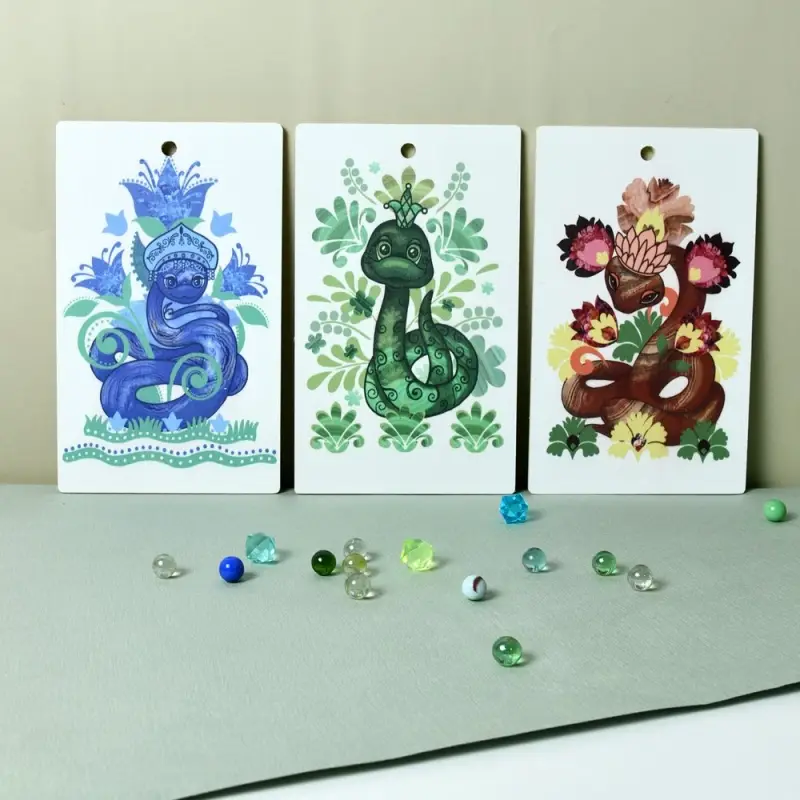 Доска разделочная Змейка Чародейка 29х17 см (ассортимент) Доска разделочная Змейка Чародейка 29х17 см (ассортимент)