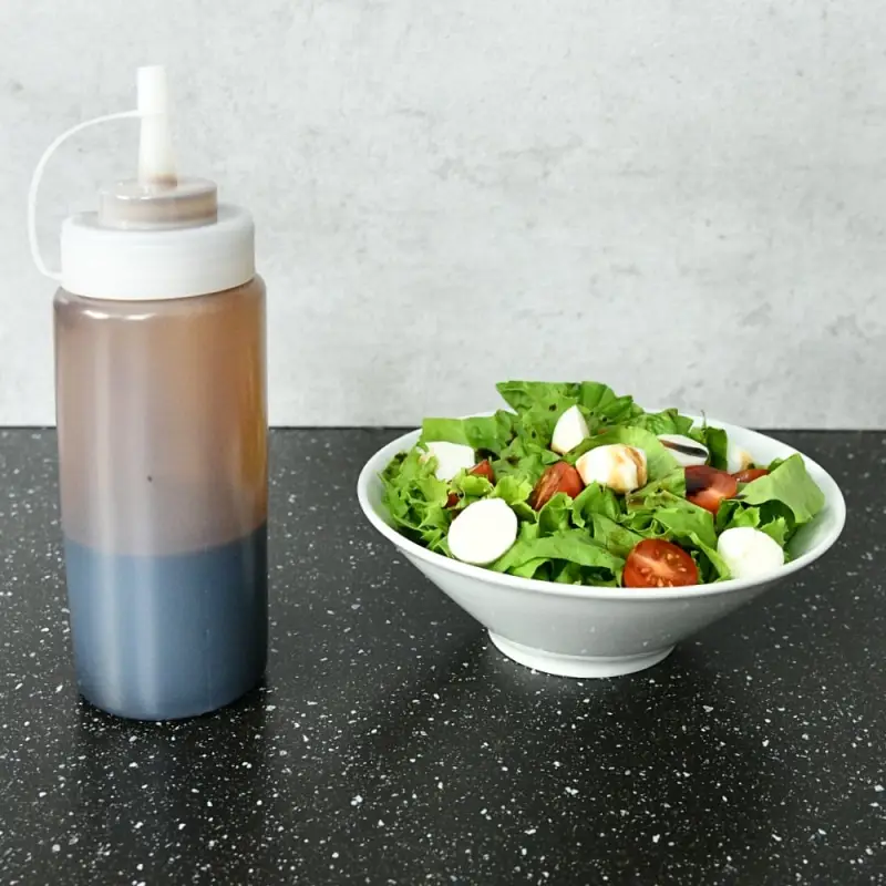 Бутыль для соуса 650мл Бутыль для соуса 650мл