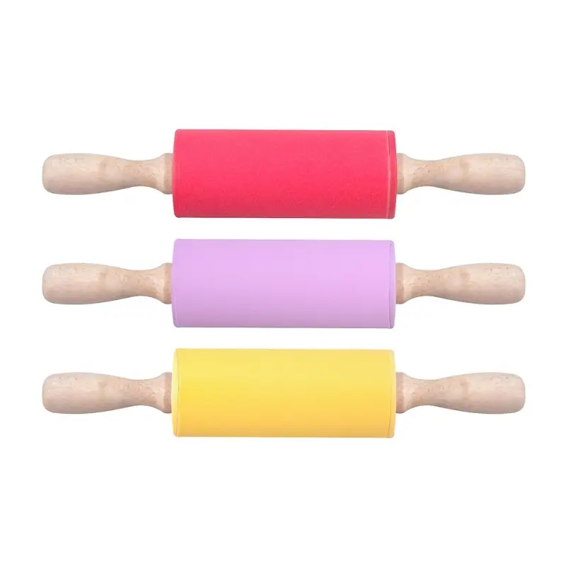 Скалка с деревянными ручками 23см (ассортимент) Скалка с деревянными ручками 23см (ассортимент)