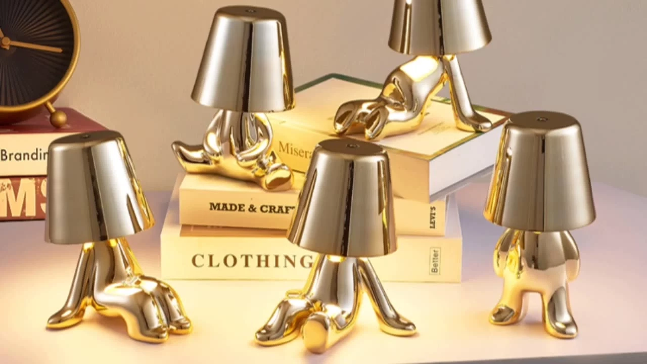 Светильник настольный дизайнерский Светильник настольный дизайнерский