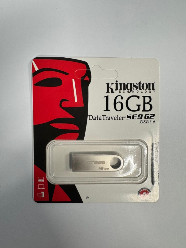 USB Флеш-накопитель 16 ГБ серебристый USB Флеш-накопитель 16 ГБ серебристый