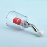 Пробка для бутылки с зажимом Стаканчик Пробка для бутылки с зажимом Стаканчик