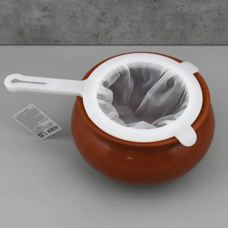 Сито для процеживания длина 26см диаметр 12см Сито для процеживания длина 26см диаметр 12см