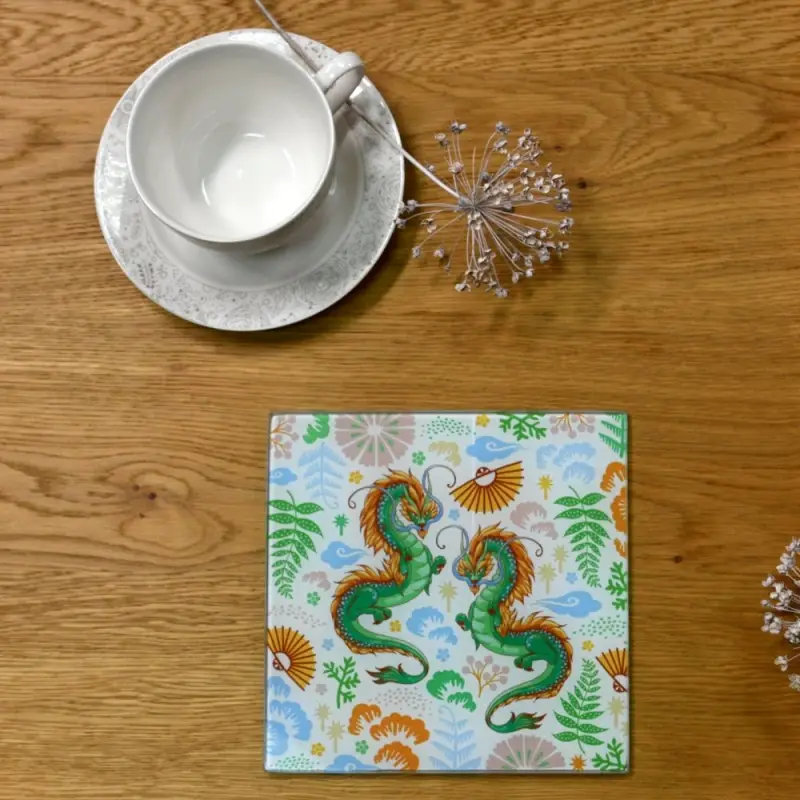 Доска разделочная Дзен Дракон 18х18 см (ассортимент) Доска разделочная Дзен Дракон 18х18 см (ассортимент)