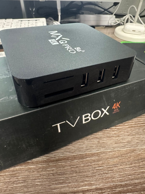 Смарт ТВ приставка MX Pro 4K 8/128 Wi-Fi Смарт ТВ приставка MX Pro 4K 8/128 Wi-Fi