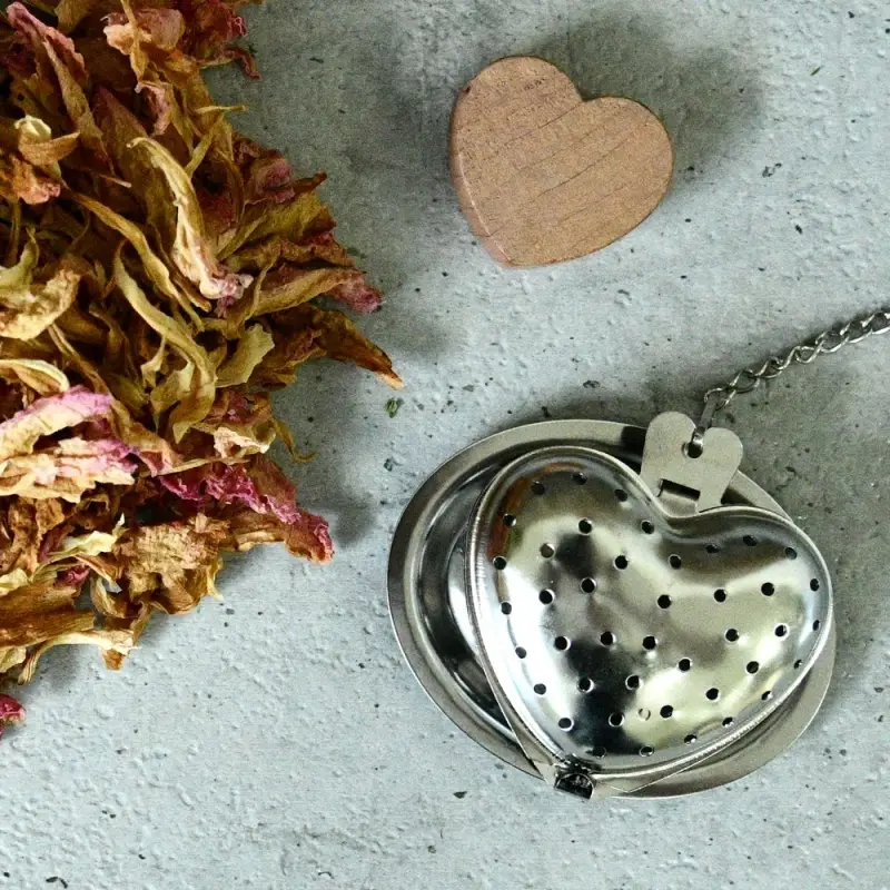 Ситечко для чая Сердце с подставкой