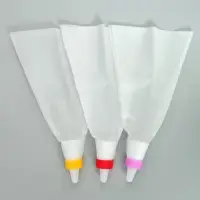 Декоратор для крема с 6 насадками Декоратор для крема с 6 насадками