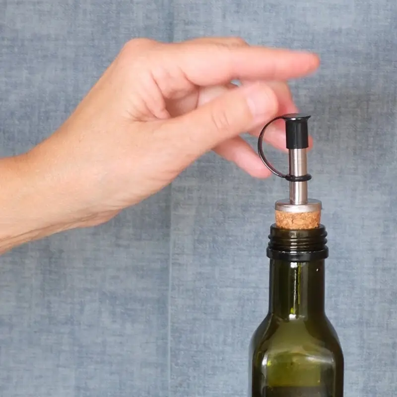 Пробка дозатор с крышкой Пробка дозатор с крышкой