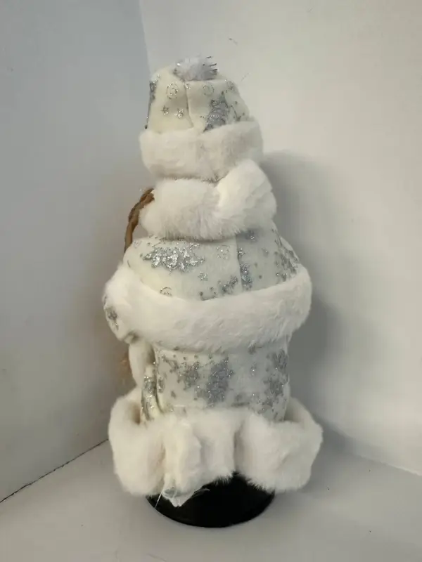 Снегурочка 30 см под елку Снегурочка 30 см под елку