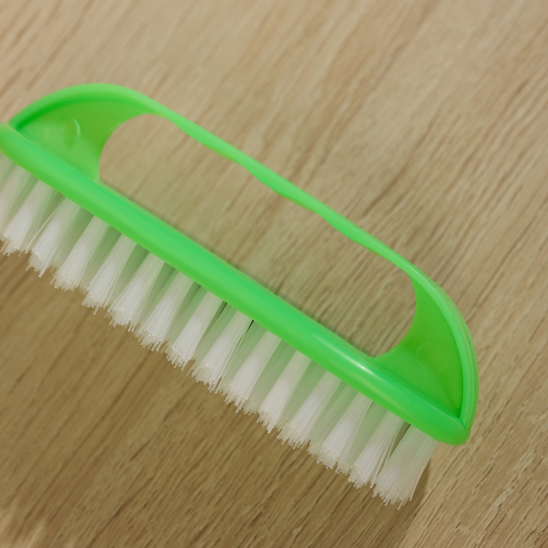 VETTA Щетка-утюжок хозяйственная, пластик, 12см VETTA Щетка-утюжок хозяйственная, пластик, 12см