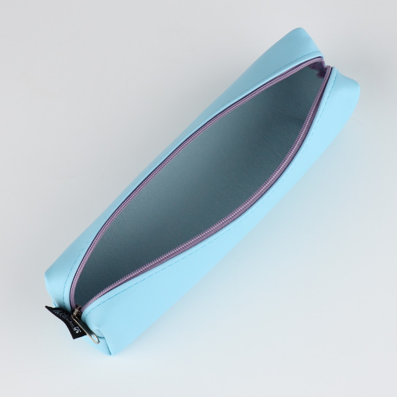 Пенал школьный из искусственной кожи «1 сентября: голубой» , 19 х 8 х 3 см Пенал школьный из искусственной кожи «1 сентября: голубой» , 19 х 8 х 3 см