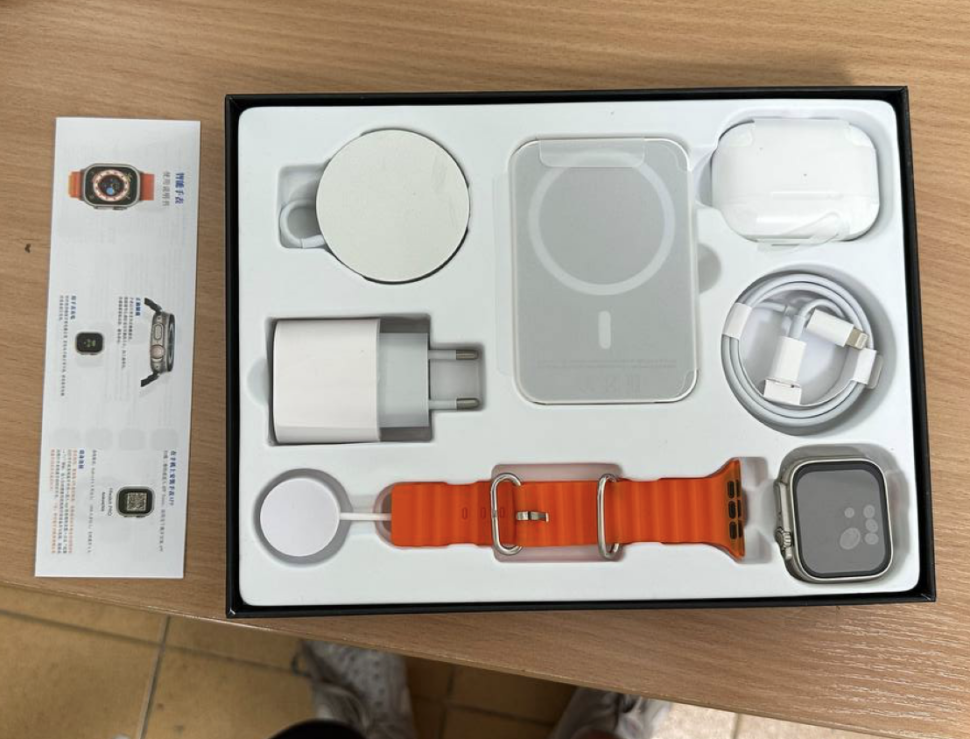 Набор 6 в 1 Смарт Часы + Наушники Набор 6 в 1 Смарт Часы + Наушники