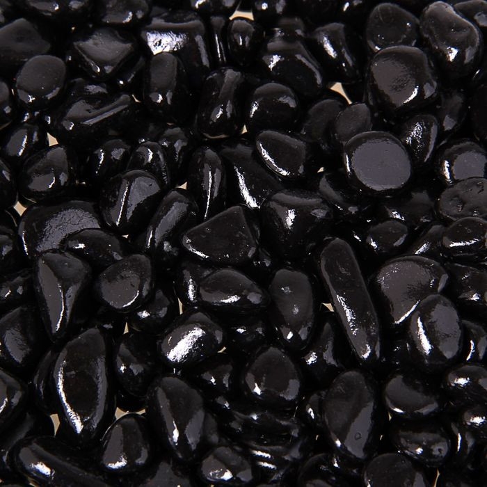 Грунт для аквариума «Галька цветная» фр 8-12 мм, чёрный, 800 г Грунт для аквариума «Галька цветная» фр 8-12 мм, чёрный, 800 г