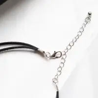 Чокер двойной на шею с металлической вставкой шнурок